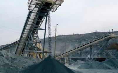Industrial machinery processing gravel and rocks